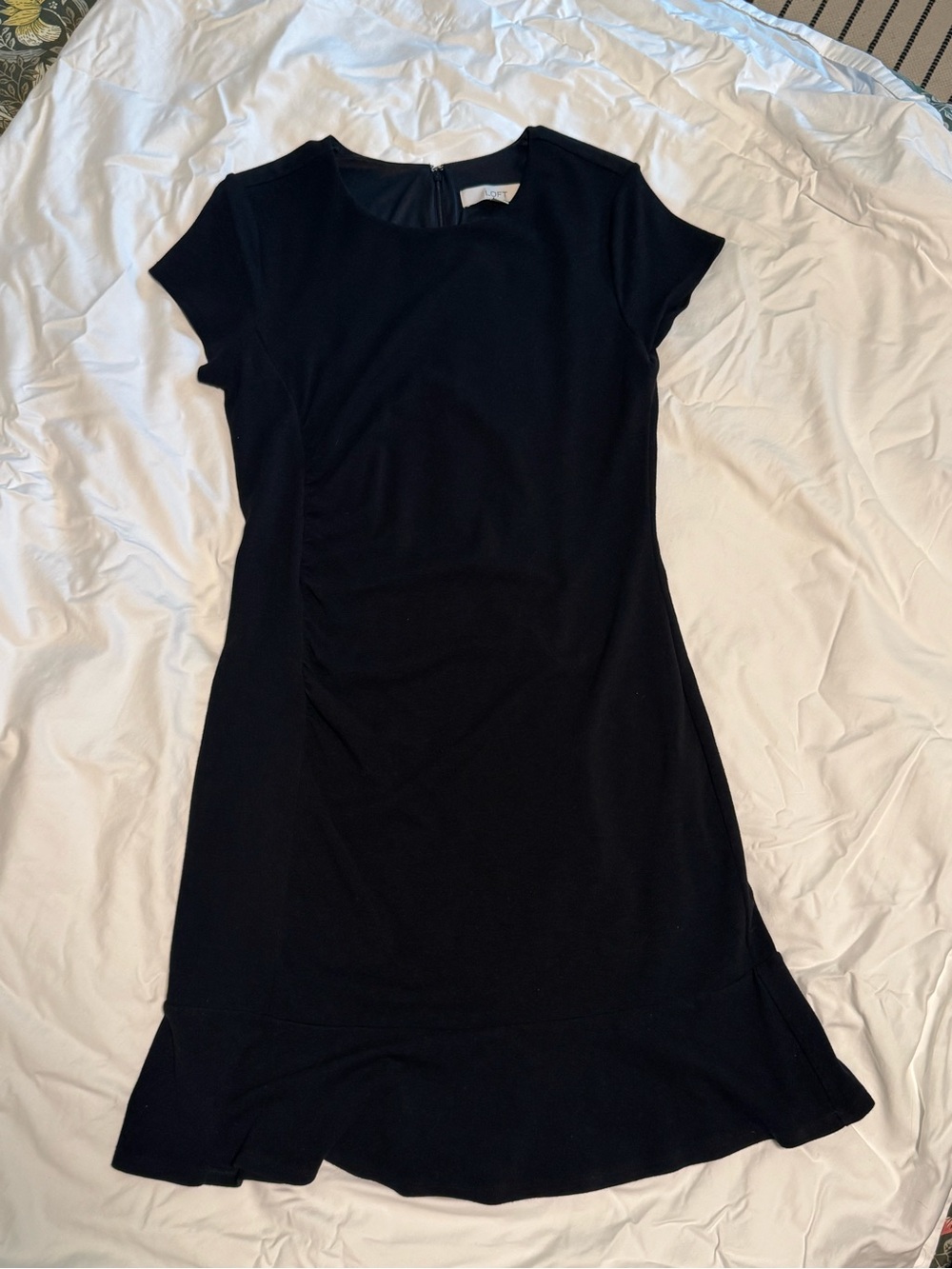 LOFT Black Short-Sleeve Shift Dress